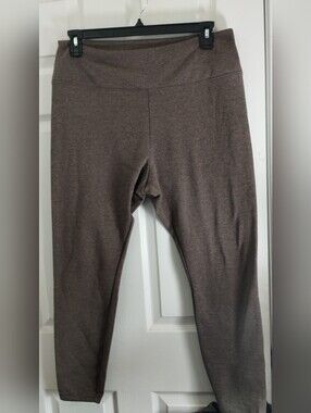 Simply Vera Wang Brown Yoga Legging With Fleece Lining